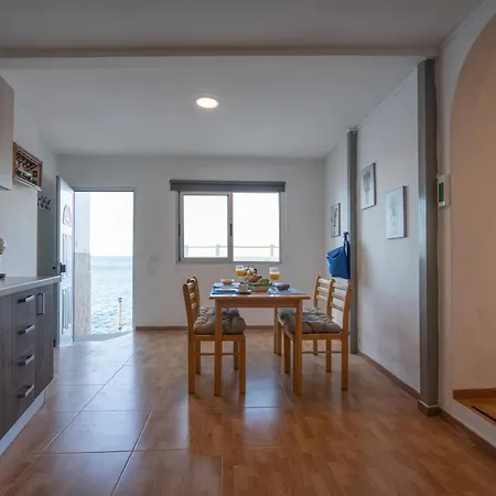 Holiday home Frontline: 2 Bedrooms, Incredible Views With Large Terrace Santa Cruz de Tenerife
